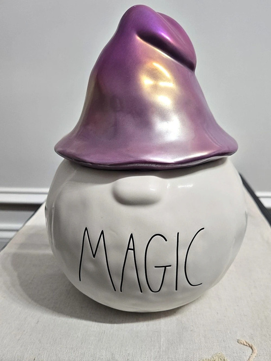 Rae Dunn Other - Rae Dunn "MAGIC" Gnome